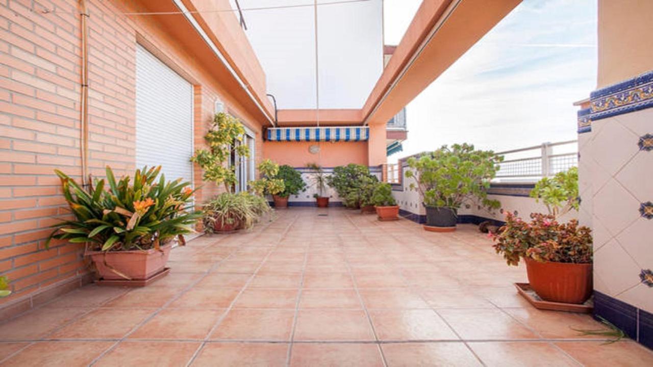 Casa Serra - Paterna - Apartamento Alquila 3 Habitaciones Con Garaje المظهر الخارجي الصورة