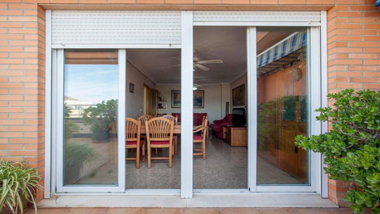Casa Serra - Paterna - Apartamento Alquila 3 Habitaciones Con Garaje المظهر الخارجي الصورة