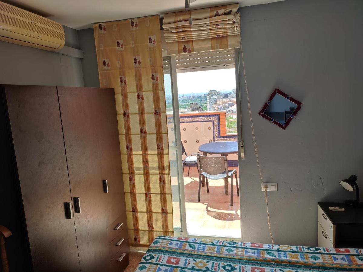 Casa Serra - Paterna - Apartamento Alquila 3 Habitaciones Con Garaje المظهر الخارجي الصورة